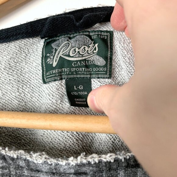 Roots Plaid Print Sweater - Picture 3 of 5